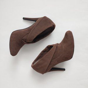 🎃 Qupid Suede Fold over Stiletto Ankle Booties